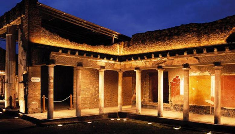 شقة Domus Gaudio Near Oplonti Ruins توري أنونزياتا المظهر الخارجي الصورة