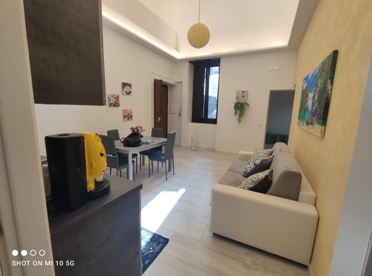 شقة Domus Gaudio Near Oplonti Ruins توري أنونزياتا المظهر الخارجي الصورة